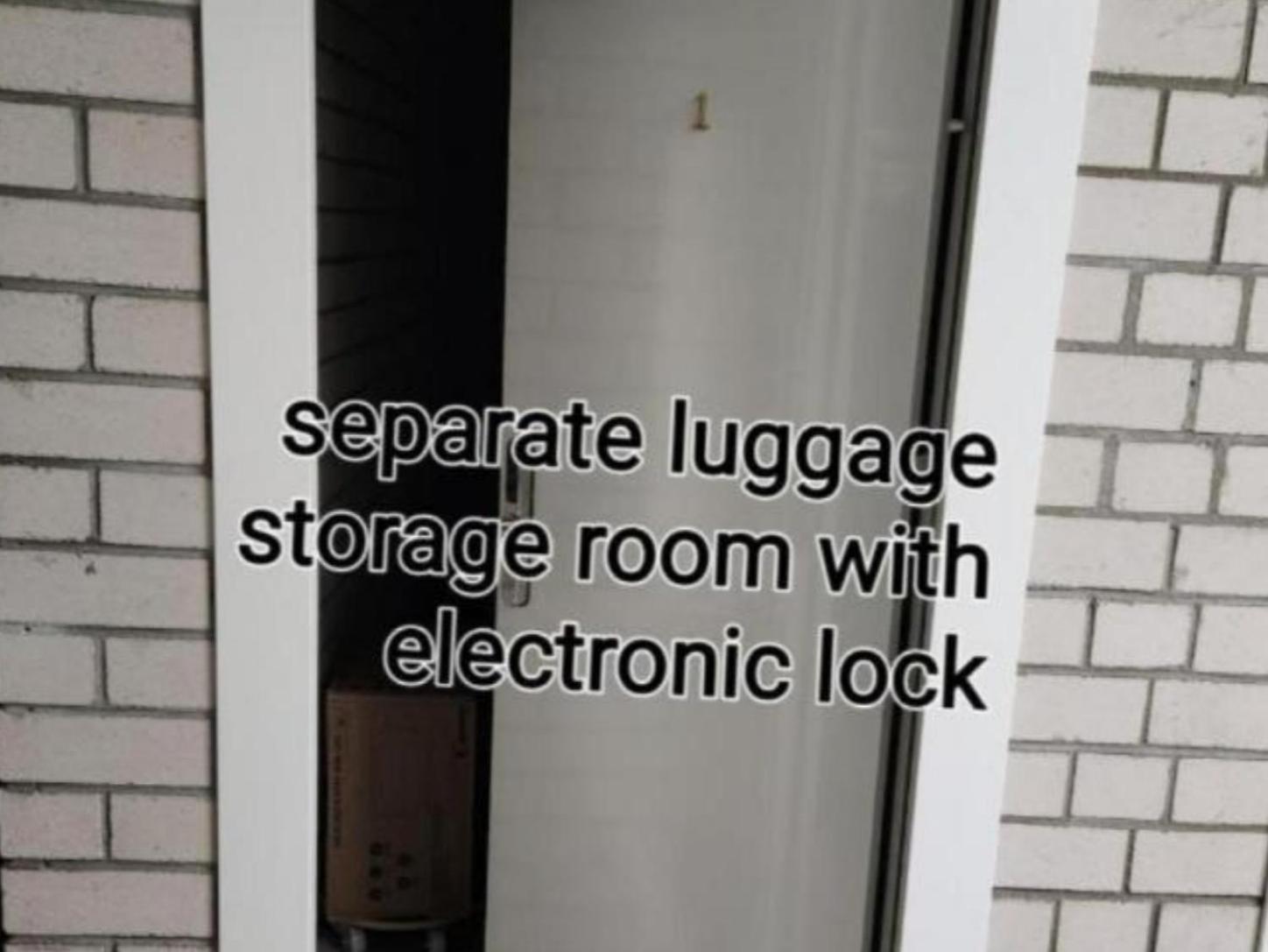 Happy Inn Studio Historic Center, Self Check-In, Ac, Parking In The Undergrnd Garage, Вильнюс Экстерьер фото
